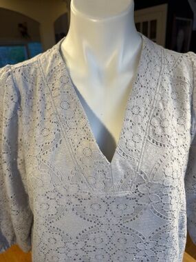 J. Jill Romantic Lace Overlay Blouse Light Gray Medium (VGUC)
